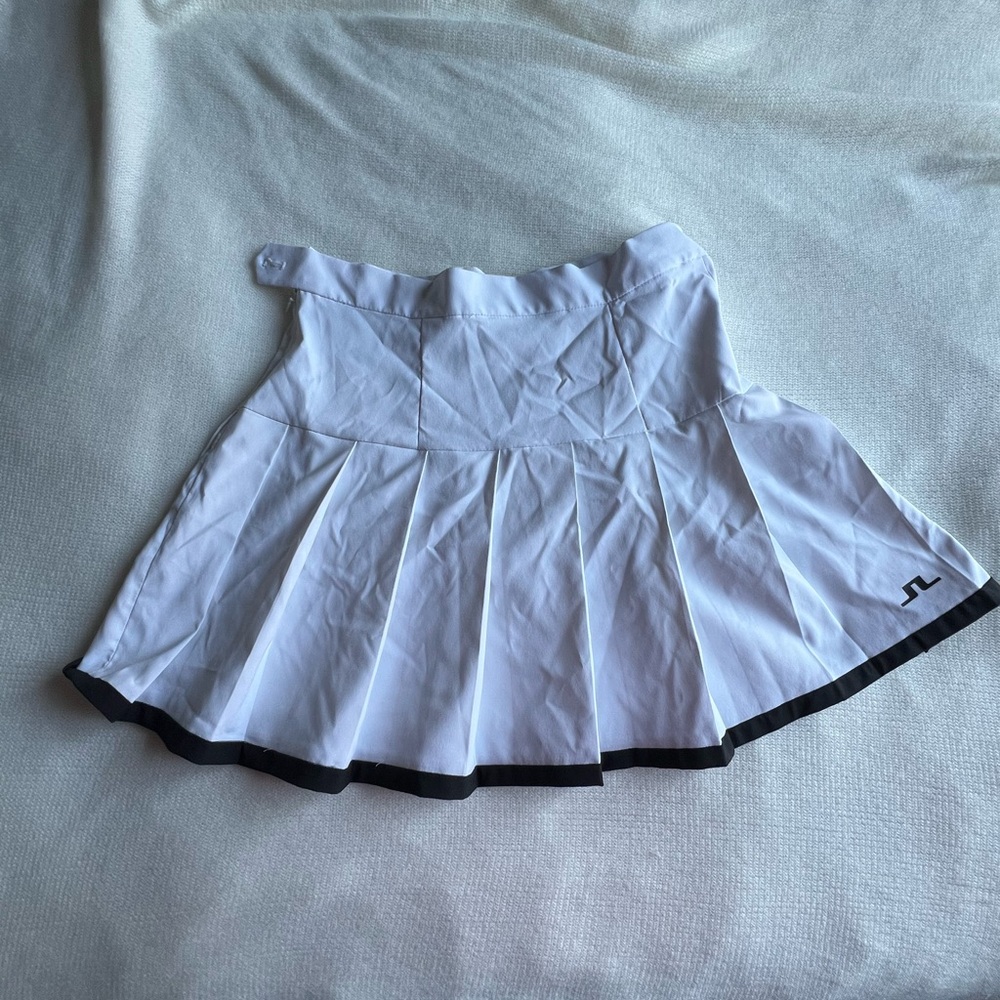 J.Lindeberg White Mini Skirt with Black Edge